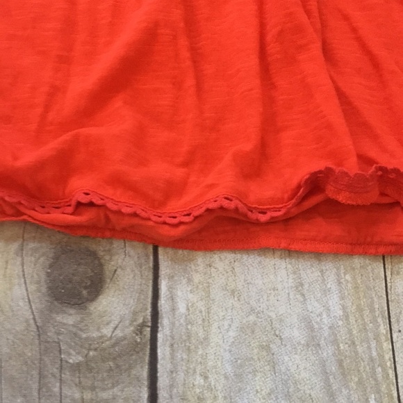 Red Camel Tank Top - Picture 4 of 7